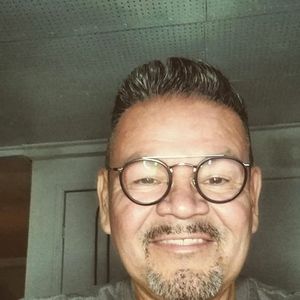 Meet your Posher, Kenneth